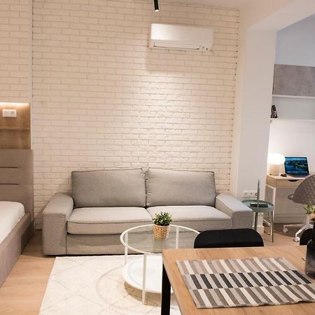 Top Center Designer Studio Apartment Sofia Exterior photo