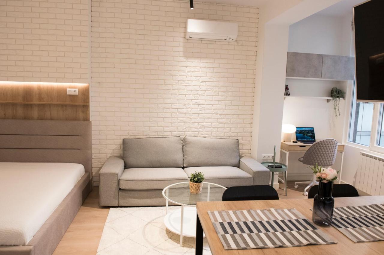 Top Center Designer Studio Apartment Sofia Exterior photo