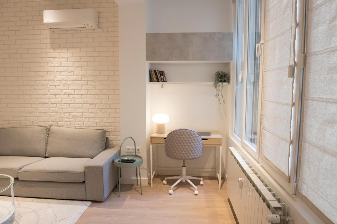 Top Center Designer Studio Apartment Sofia Exterior photo